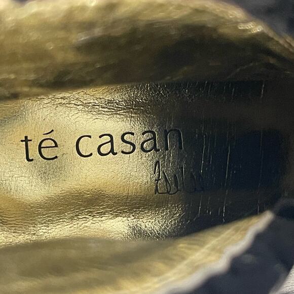 Te Casan Limited 100 NY Edition Ruffled Stiletto Ankle Boot Shoe Black Size 8 - Picture 9 of 10